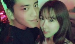 网红吃瓜三男一女事件,揭秘背后真相与争议